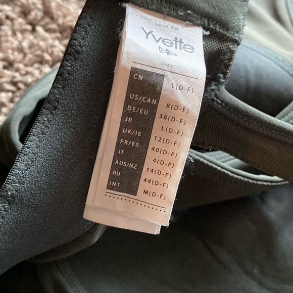 Yvette Power Crossback Sports Bra - Picture 7 of 11